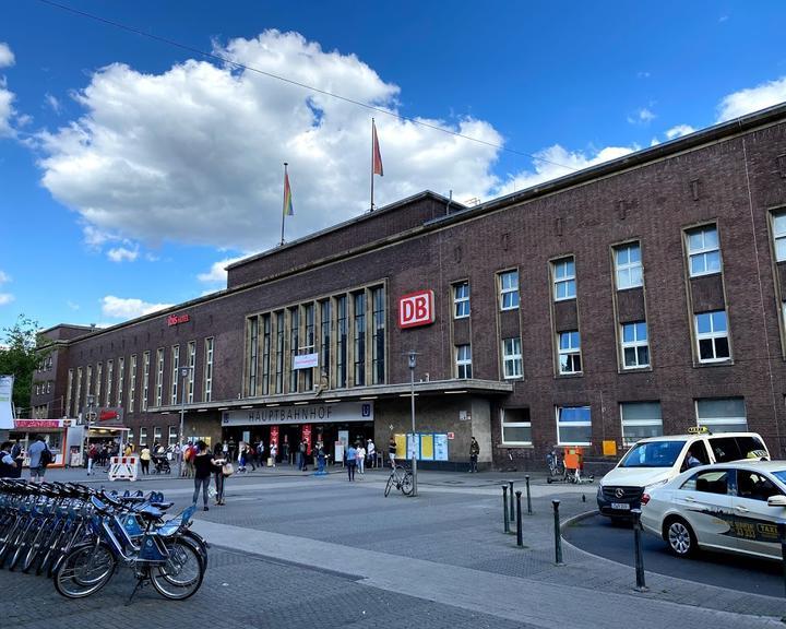 Cafetiero Dusseldorf Hauptbahnhof